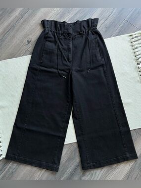 TELA Paperbag High-Rise Wide Leg Washed Black Cropped Trousers / Culottes